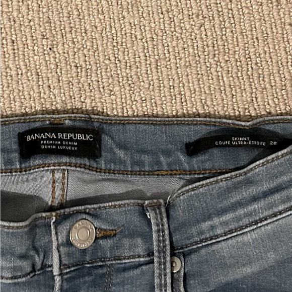 Banana Republic skinny jeans size 28 - Picture 2 of 2